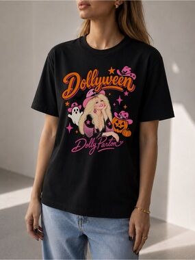 Dolly Parton Halloween Unisex T-Shirt Dollyween Spooky Cowgirl Tee